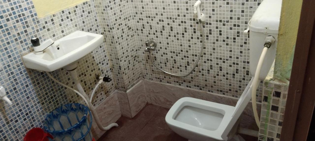 New Milan Palace, Deoghar Extérieur photo